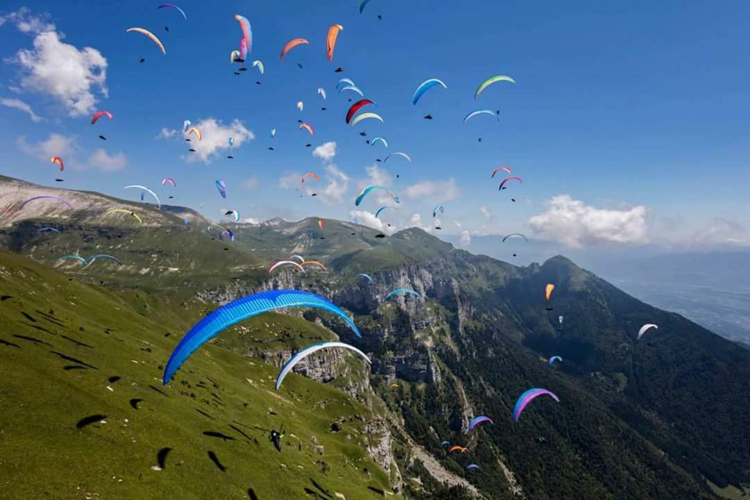 Ferienwohnung Residenza Letizia Nemeggio Exterior foto